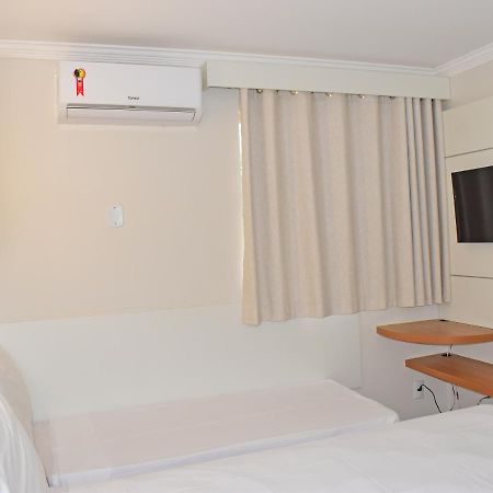 Hotel Diroma Fiori - Parque Aquatico E Muitas Piscinas Caldas Novas Zewnętrze zdjęcie