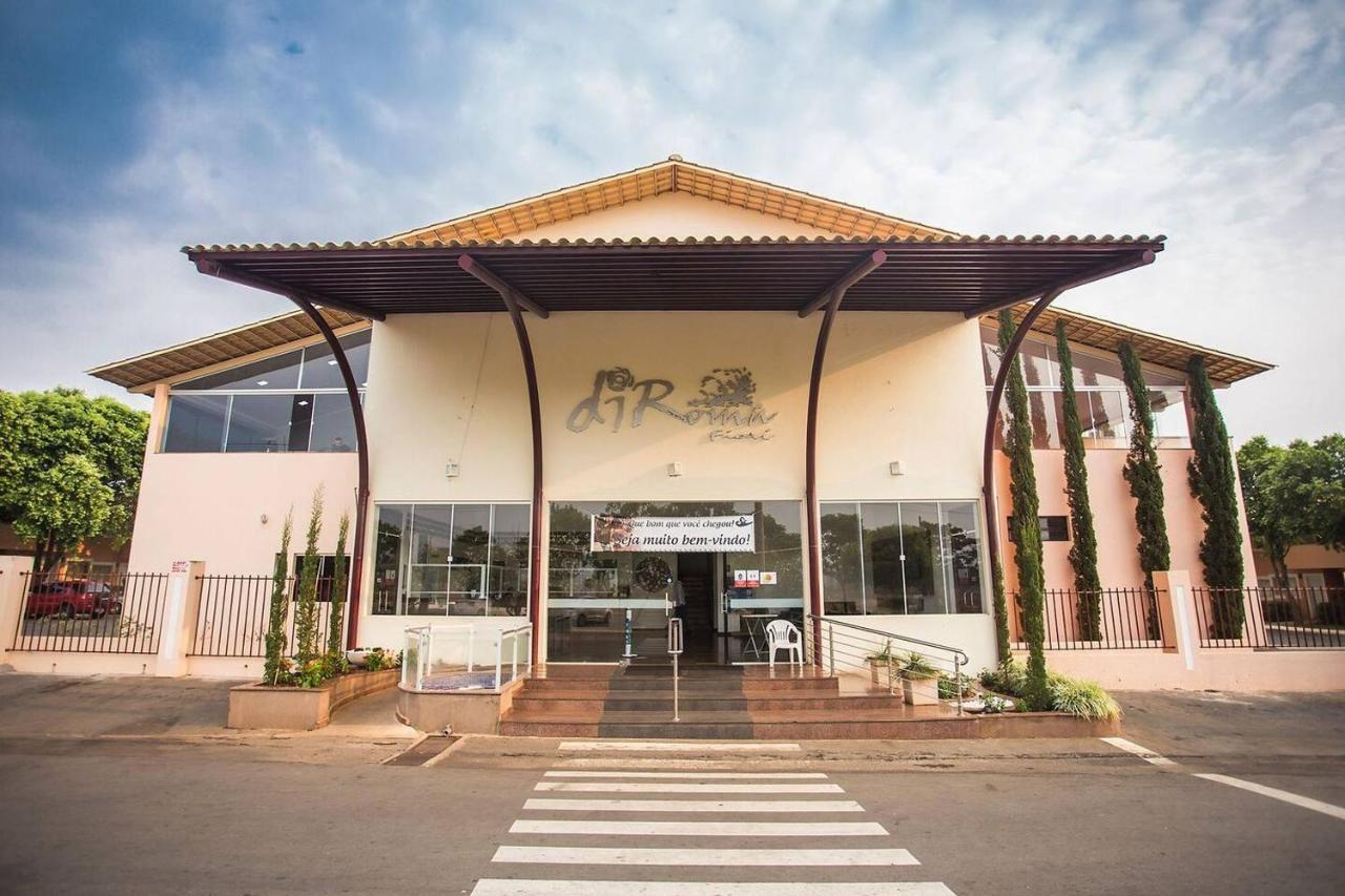 Hotel Diroma Fiori - Parque Aquatico E Muitas Piscinas Caldas Novas Zewnętrze zdjęcie